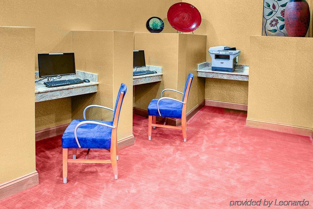 ホリデイ イン ピーターズバーグ ノース フォート リー コロニアルハイツ 設備 写真